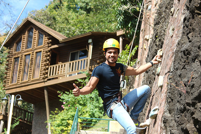 Escalada en Hotel cumbres